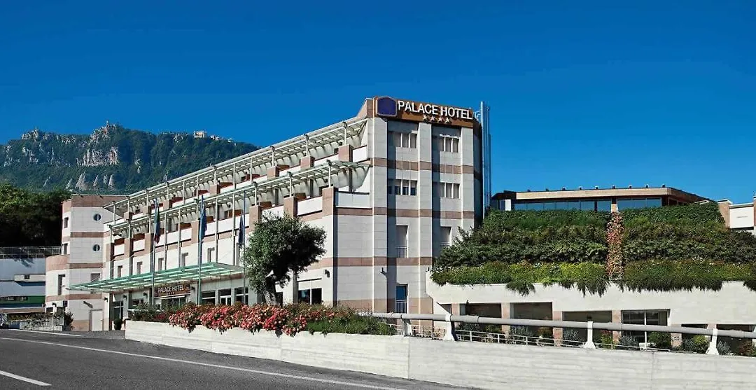 Palace Hotel-1